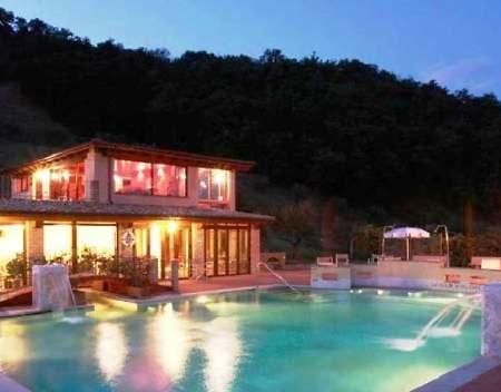 Villa Valentina Spa Умбертиде Экстерьер фото