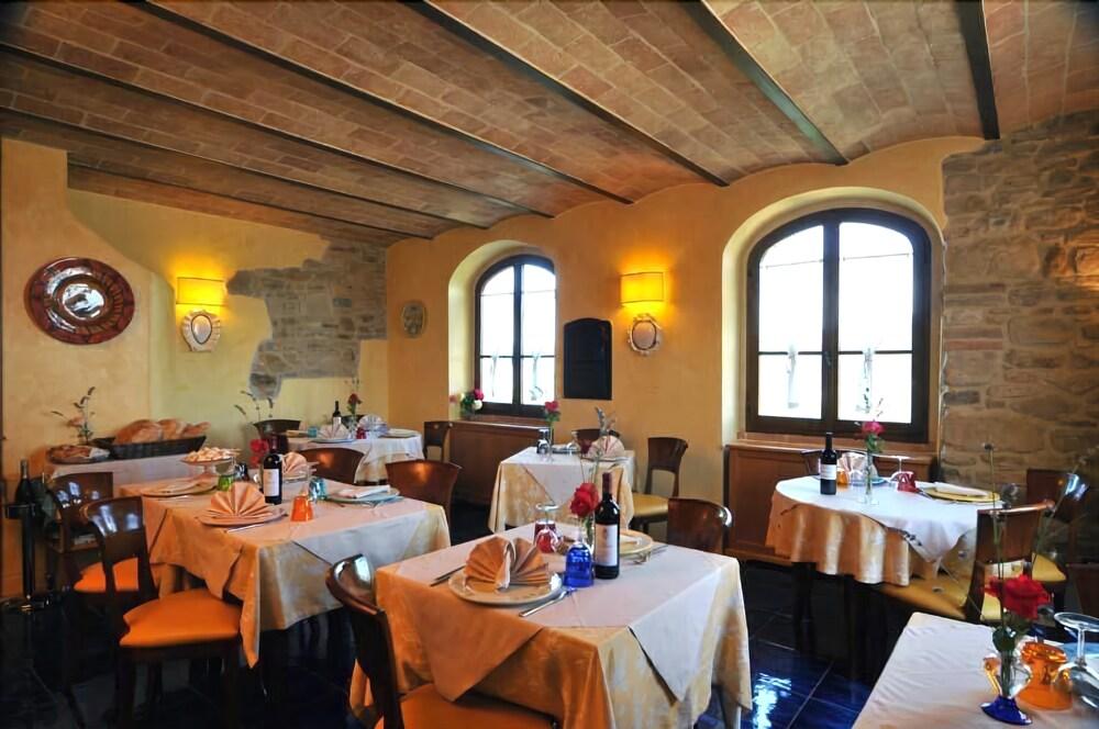 Villa Valentina Spa Умбертиде Экстерьер фото